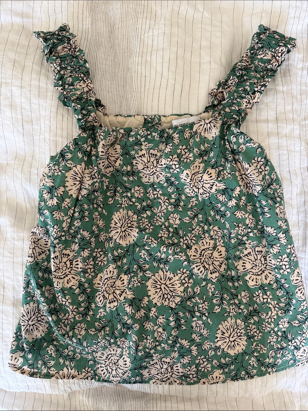 Evereve Green and Cream Floral Tank Top